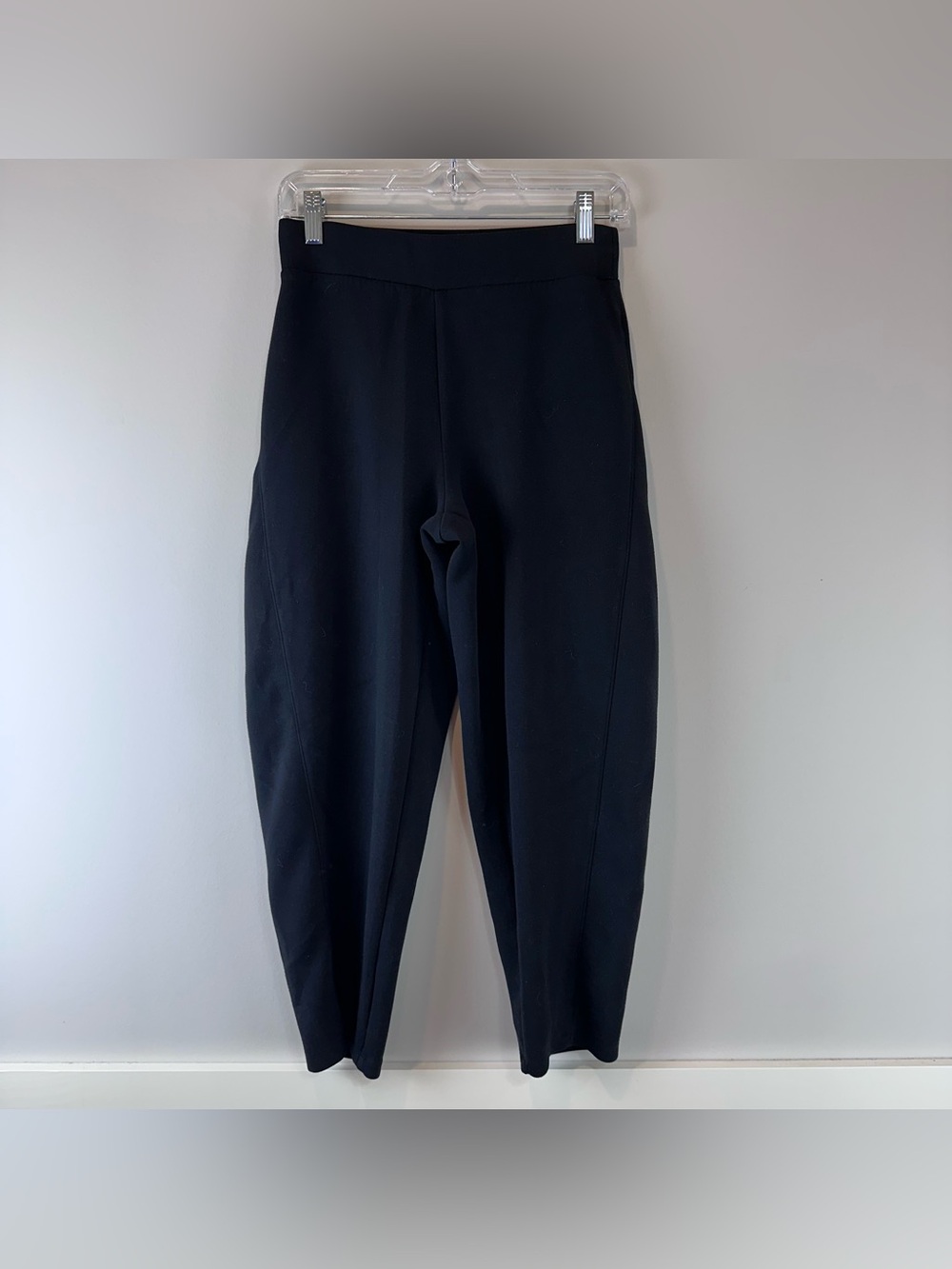 Spanx Black AirEssentials Barrel Leg Athleisure Comfy Pants Size Small Petite
